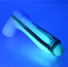 Load image into Gallery viewer, Q2MEJ31 Aquus Small 0050 UV GITD
