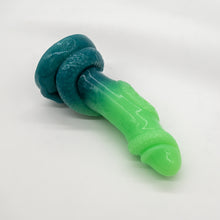 Load image into Gallery viewer, 33MJP19 Celia Medium 0050 UV GITD
