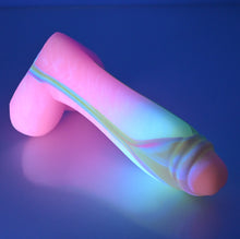 Load image into Gallery viewer, Q2XEJ32 Aquus Small 0020 UV GITD
