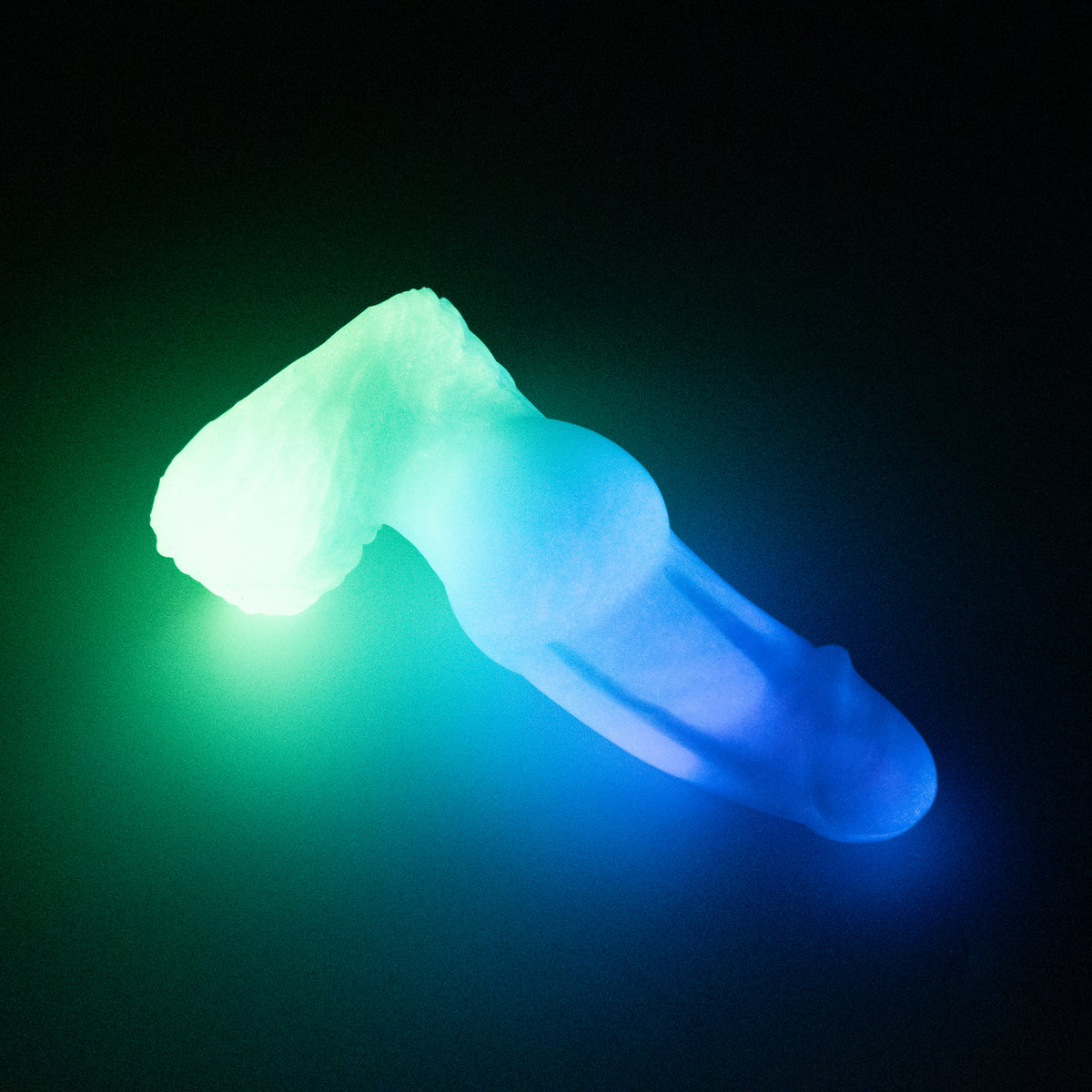 52SJP25 Jacob Small 0030 UV GITD CS