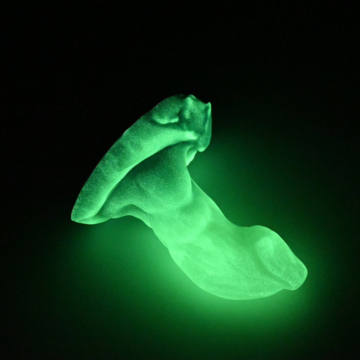 R2SKR66 Oberon Small 0030 UV GITD CS