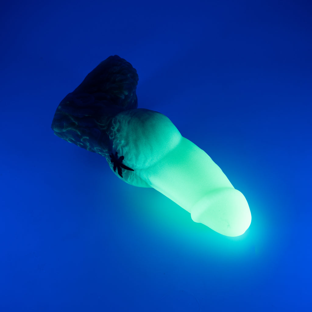53MJP32 Jacob Medium 0050 UV GITD GOBLIN HOLE