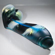 Load image into Gallery viewer, Q3SEJ47 Aquus Medium 0030 UV GITD CS
