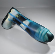 Load image into Gallery viewer, Q3SEJ47 Aquus Medium 0030 UV GITD CS
