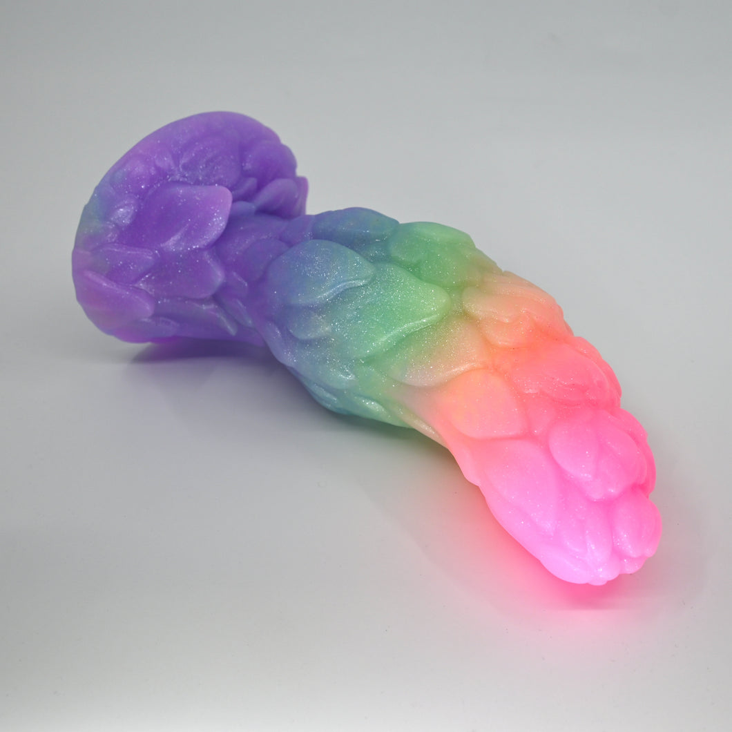 B2MGK42 Flora Small 0050 UV GITD