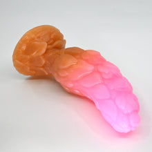 Load image into Gallery viewer, B2SGK44 Flora Small 0030 UV GITD
