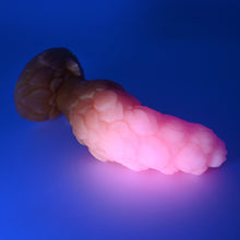 Load image into Gallery viewer, B2SGK44 Flora Small 0030 UV GITD
