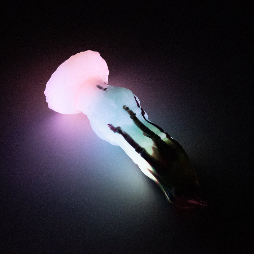 H2SJP91 Hellion Small 0030 UV GITD