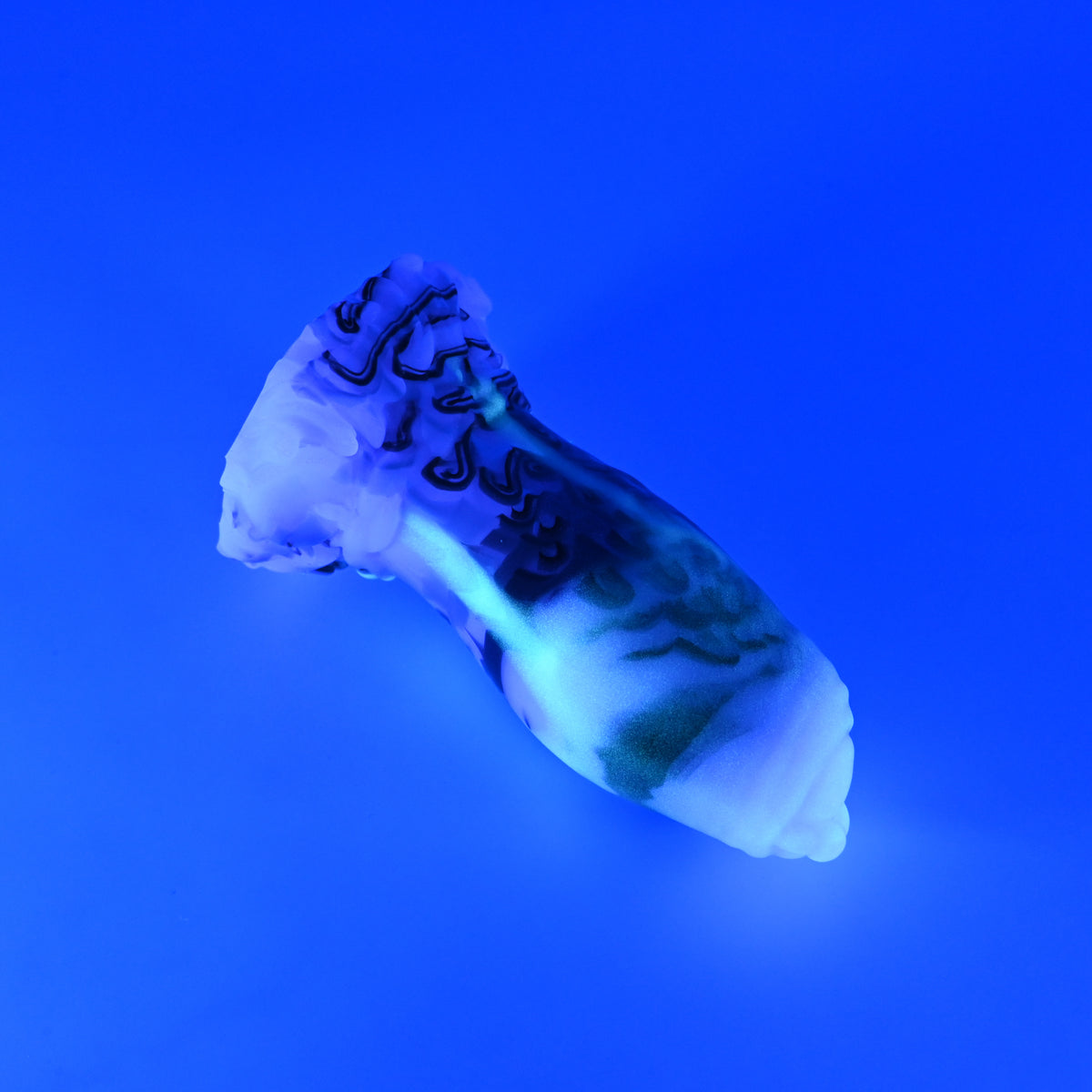 82MKQ80 Hue Small 0050 UV GITD CS