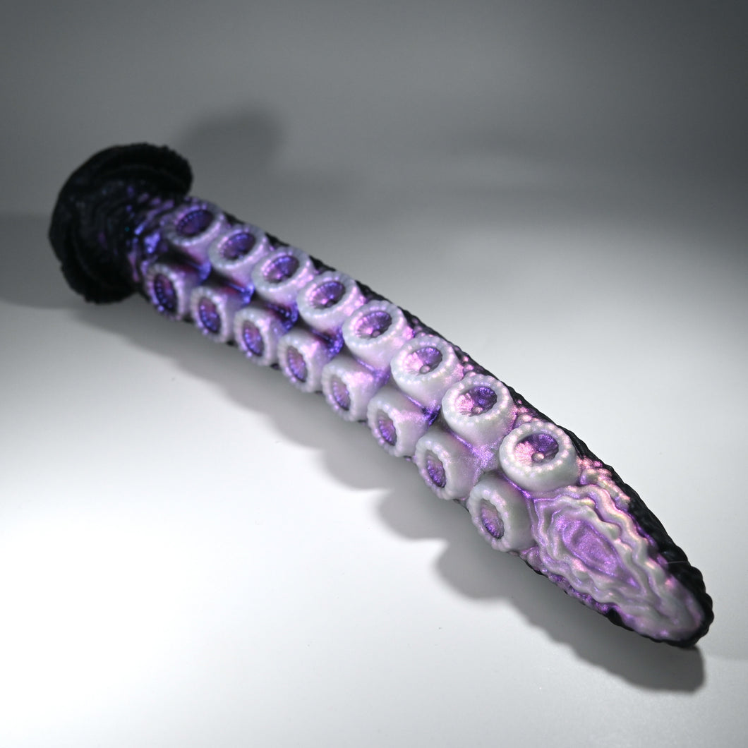 E3XGK58 Illex Medium 0020 UV GITD