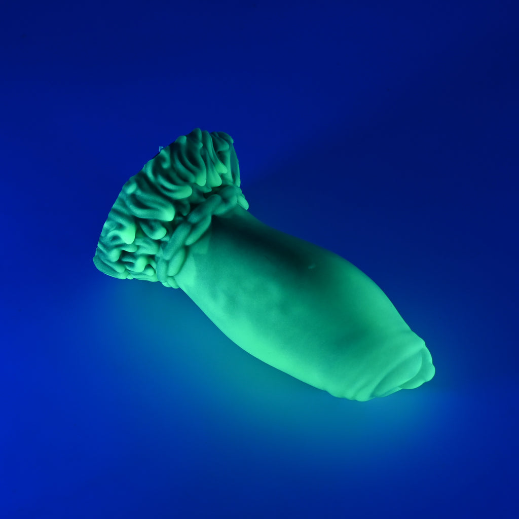 82SKQ81 Hue Small 0030 UV GITD CS