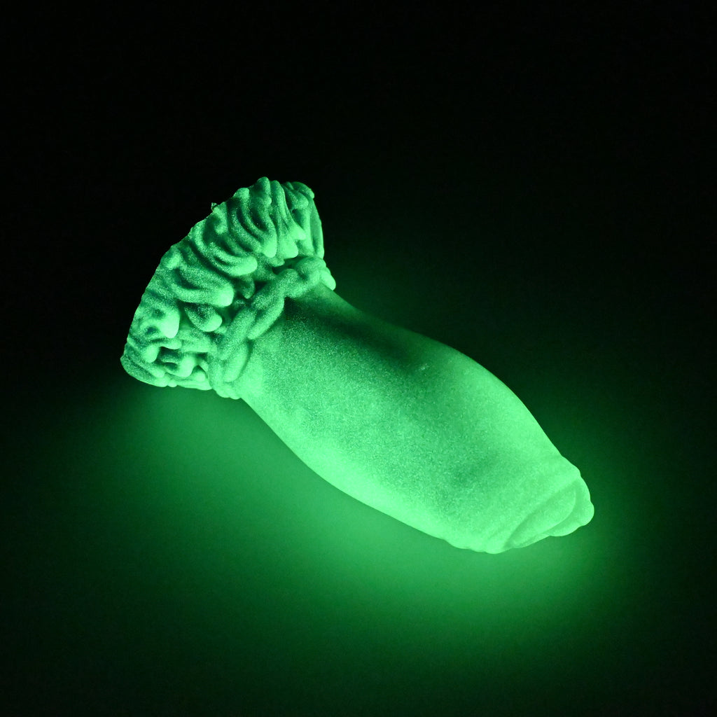 82SKQ81 Hue Small 0030 UV GITD CS
