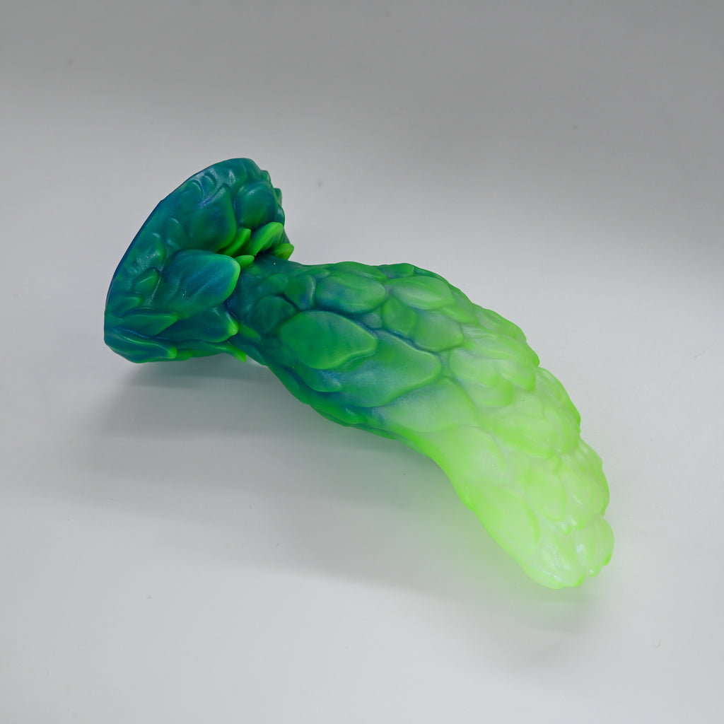 B2MKR10 Flora Small 0050 UV GITD