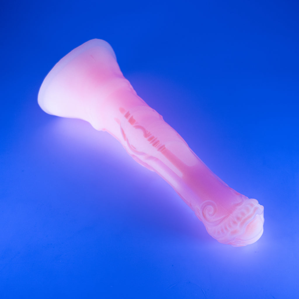 U3XJQ55 Cirrus Medium 0020 UV GITD CS