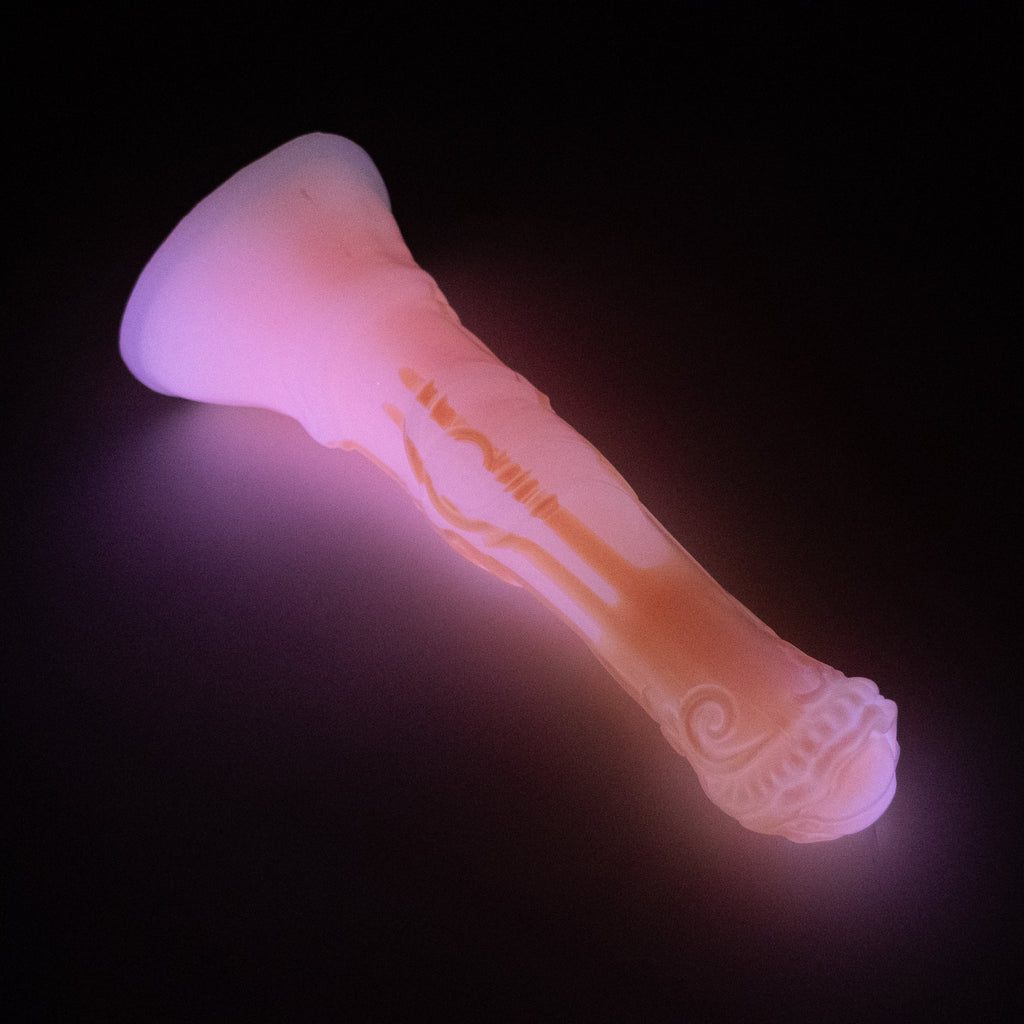 U3XJQ55 Cirrus Medium 0020 UV GITD CS