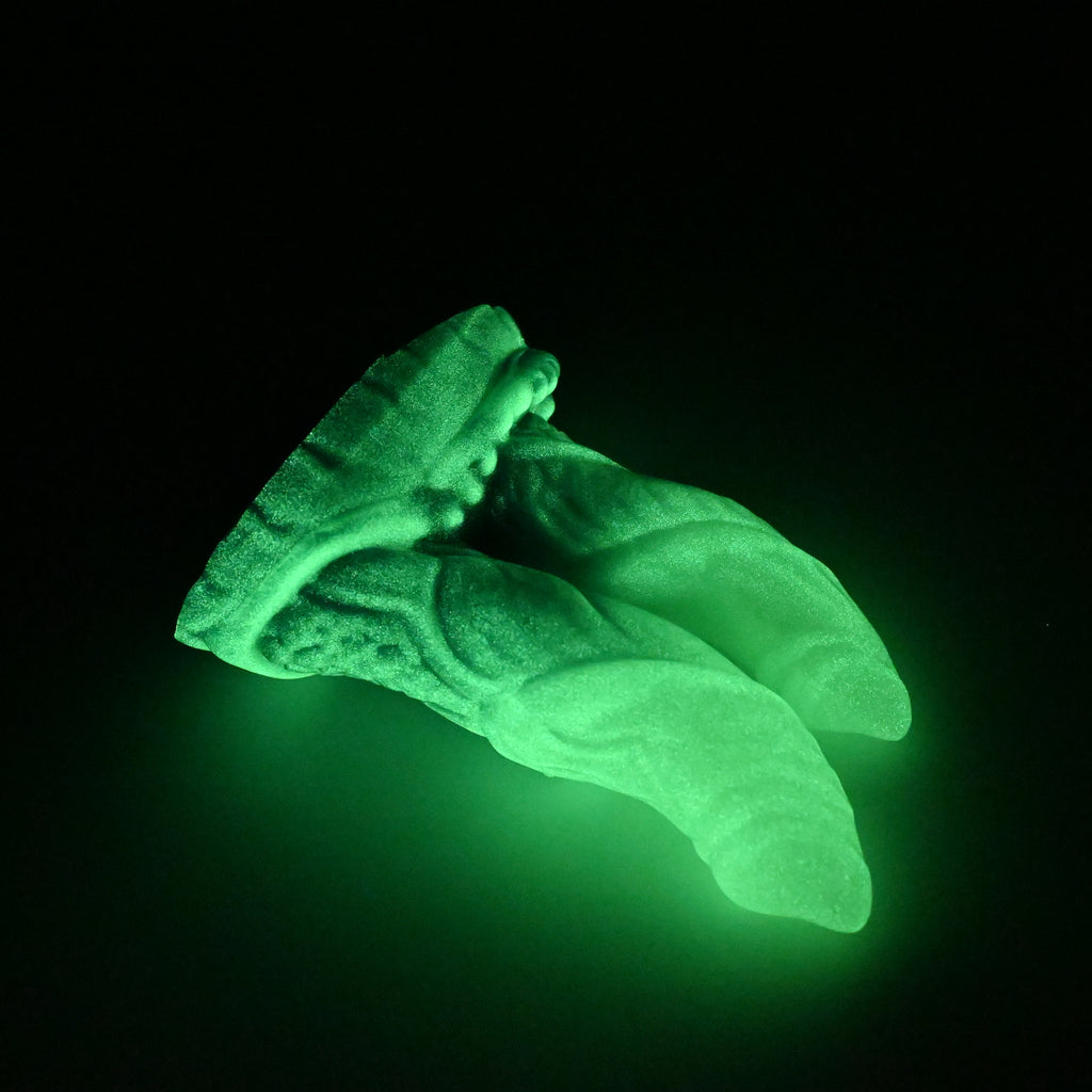 22MKQ36 Vasuki Small 0030 UV GITD CS