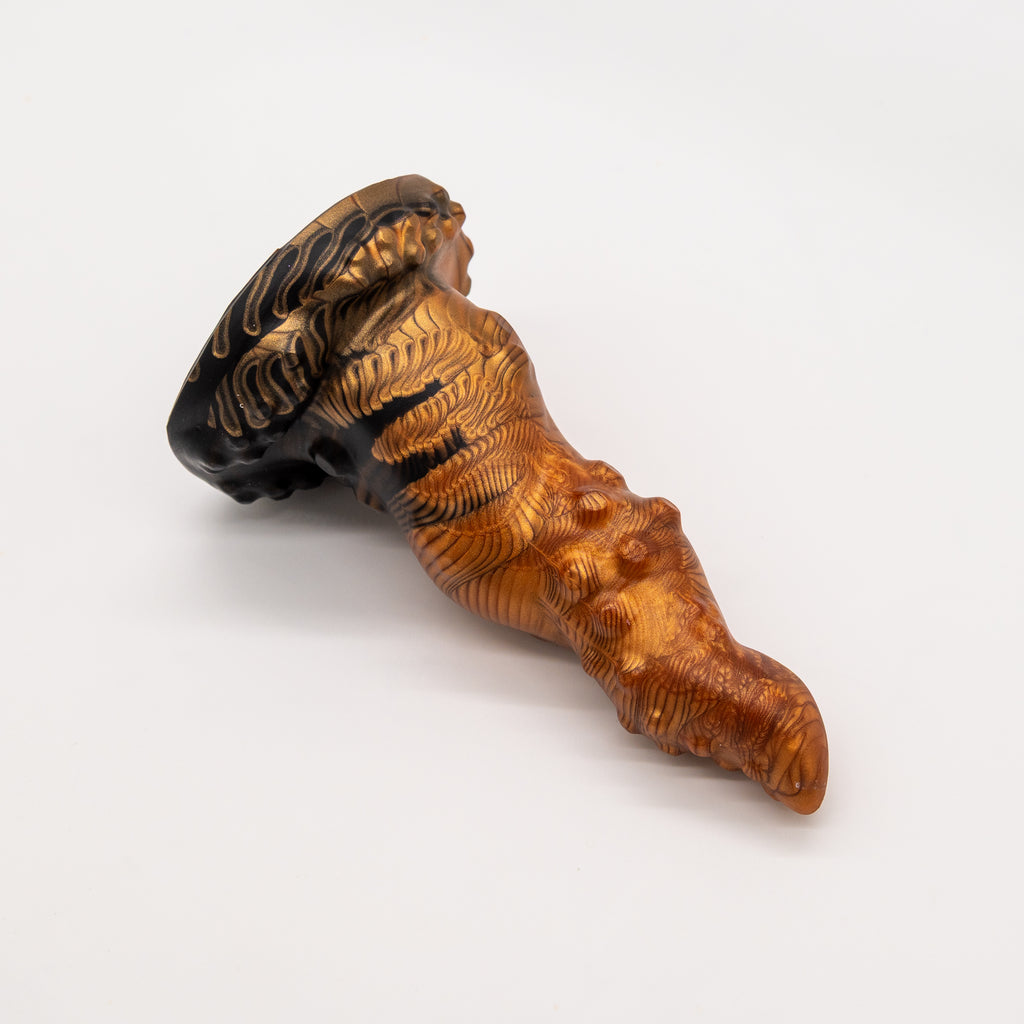 N2MJQ12 Nereid Small 0050 GOBLIN HOLE