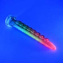 Load image into Gallery viewer, E3SHM27 Illex Medium 0030 UV GITD
