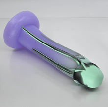 Load image into Gallery viewer, Z3MEK63 Caelus Medium 0050 UV GITD
