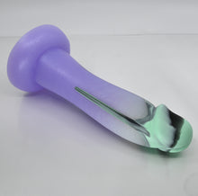 Load image into Gallery viewer, Z3MEK63 Caelus Medium 0050 UV GITD
