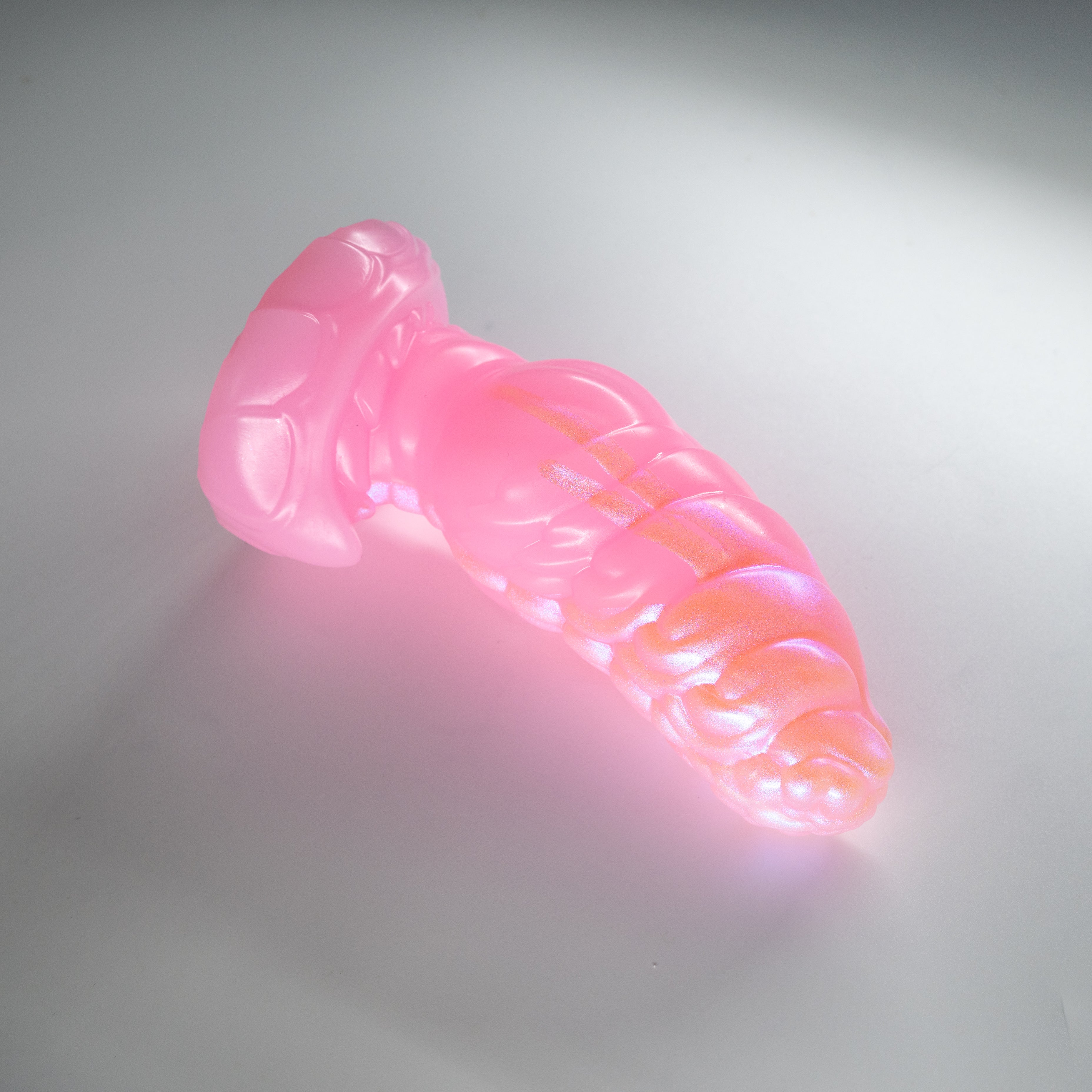 P2XJQ17 Pluto Small 0020 UV GITD CS