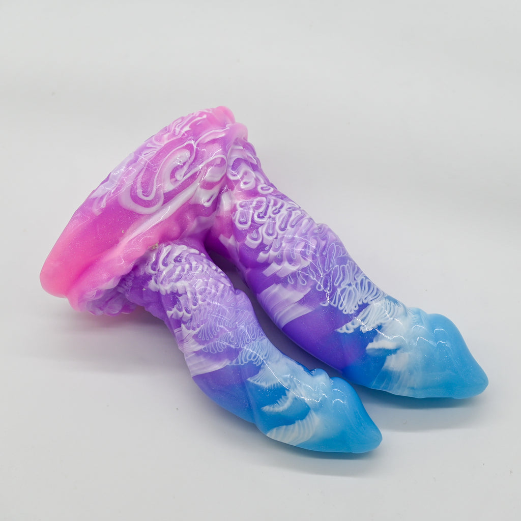 24SKQ45 Vasuki Large 0030 UV GITD