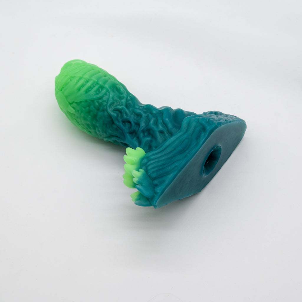 X3MJQ77 Shin Medium 0050 UV GITD GOBLIN HOLE