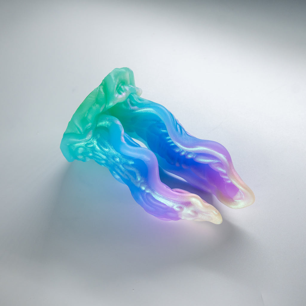 A2SJP65 Alara Small 0030 UV GITD CS