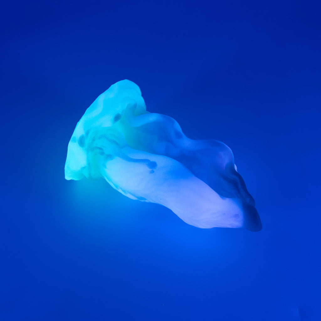 A2SJP65 Alara Small 0030 UV GITD CS