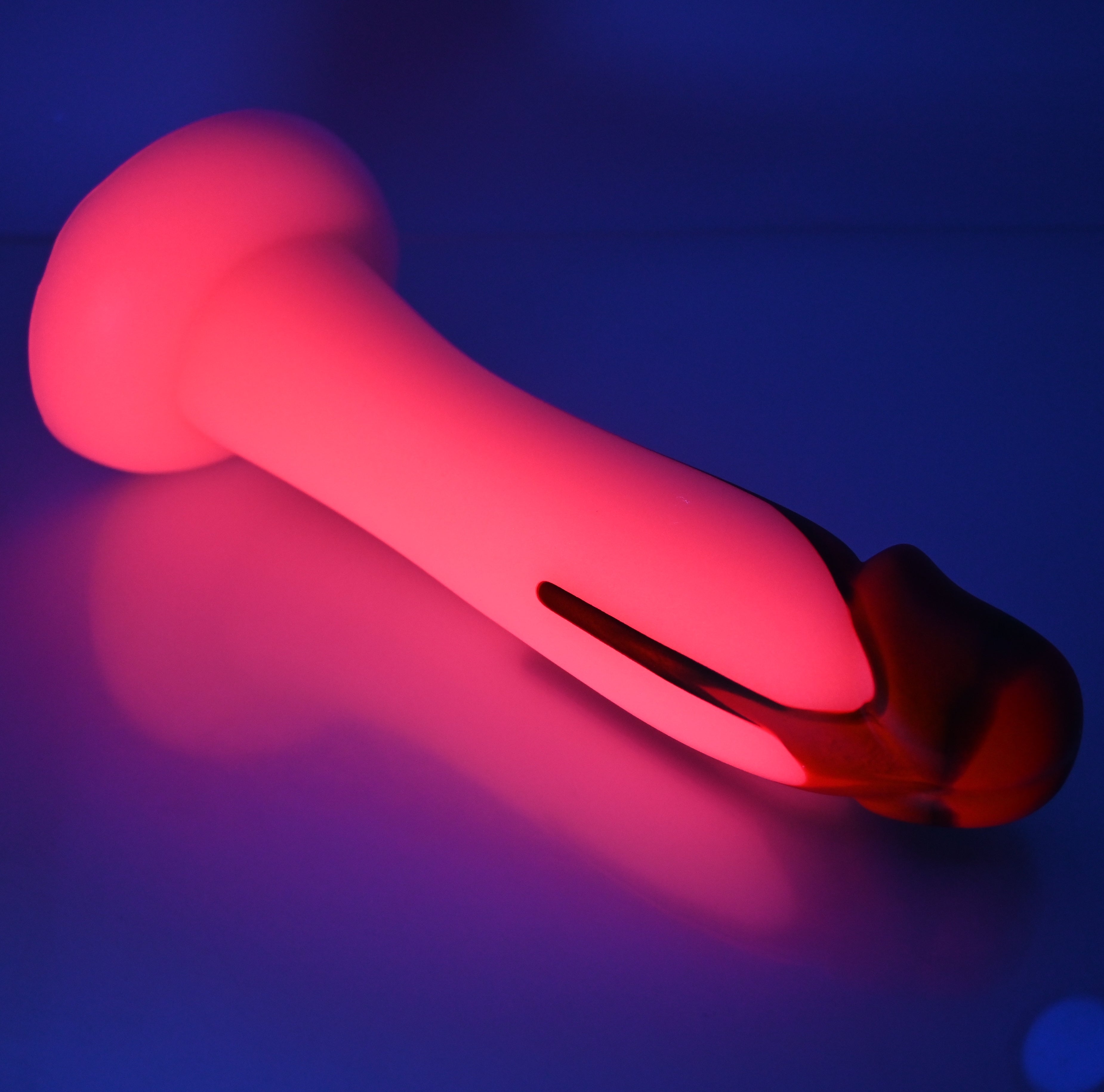 Z4SEK74 Caelus Large 0030 UV GITD SC