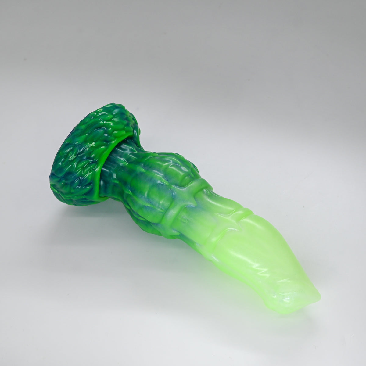 H2SKR24 Hellion Small 0030 UV GITD CS