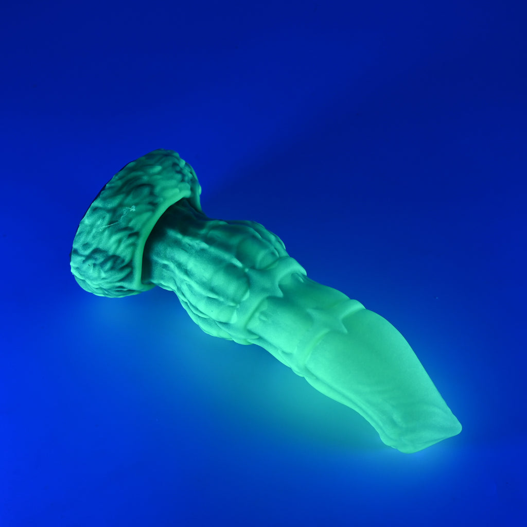 H2SKR24 Hellion Small 0030 UV GITD CS