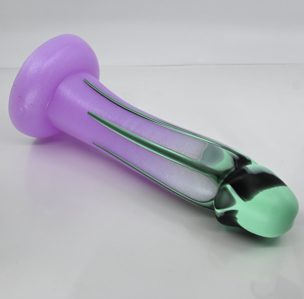 Z4MEK78 Caelus Large 0050 UV GITD