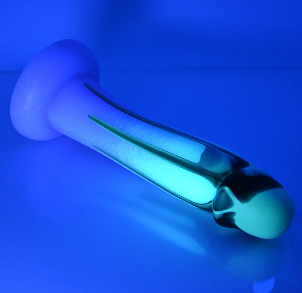 Z4MEK78 Caelus Large 0050 UV GITD
