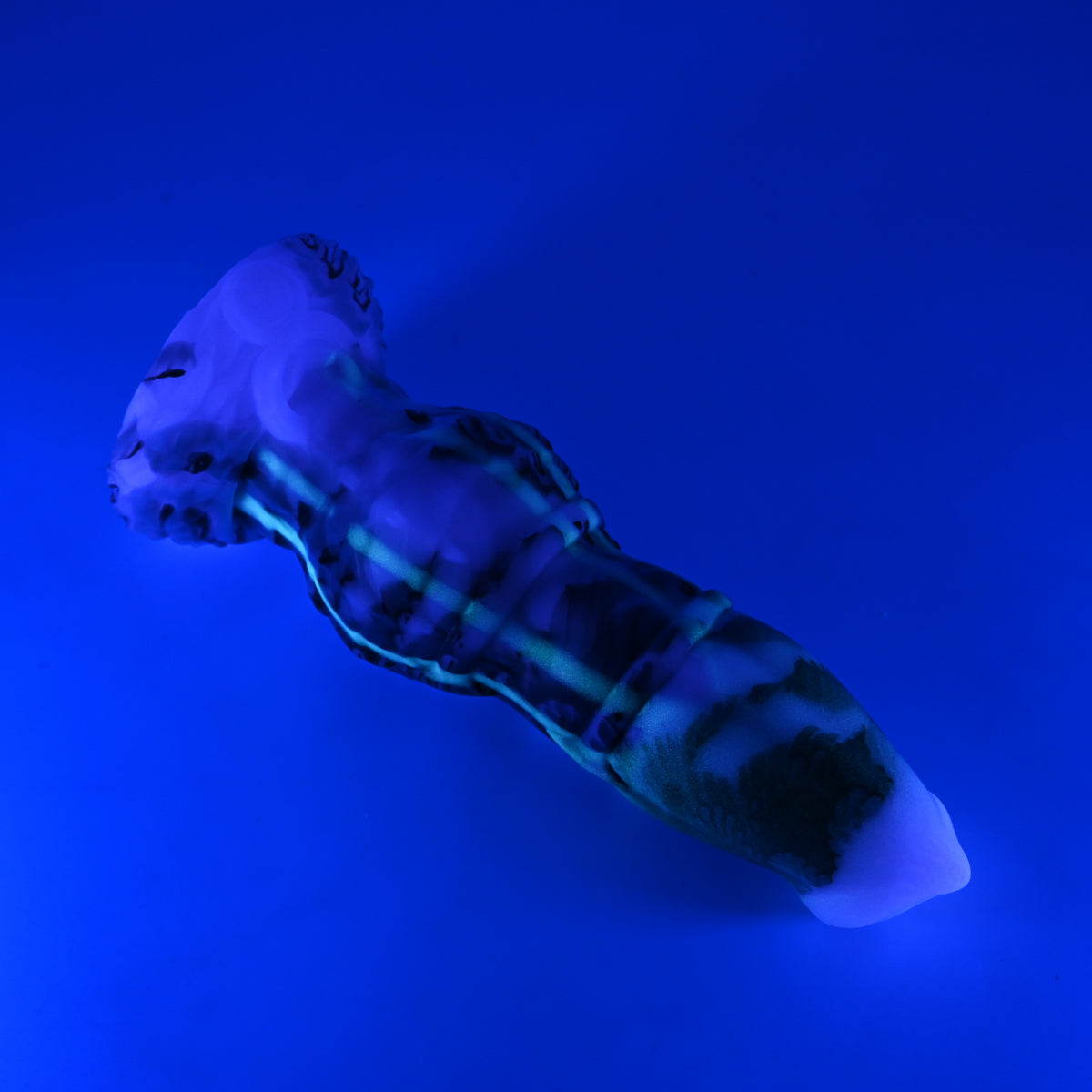 H3MKR29 Hellion Medium 0050 UV GITD CS