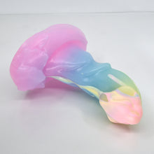 Load image into Gallery viewer, R2XEJ64 Oberon Small 0020 UV GITD
