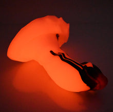 Load image into Gallery viewer, R3MEJ68 Oberon Medium 0050 UV GITD
