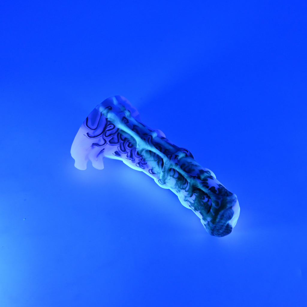 42MKQ54 Helhestr Small 0050 UV GITD CS