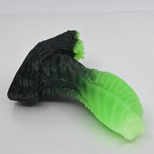 Load image into Gallery viewer, X2XEK35 Shin Small 0020 UV GITD
