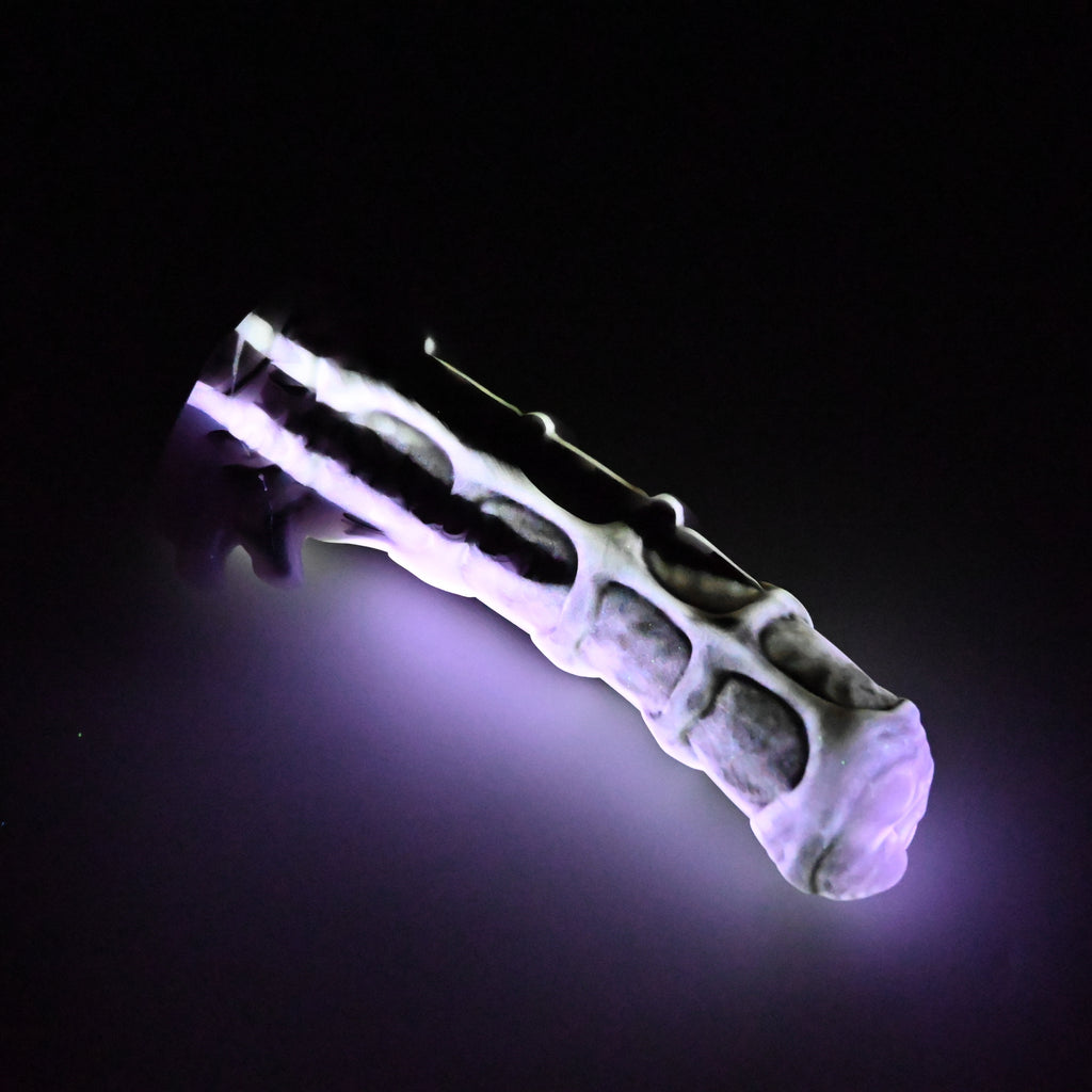 43MKQ60 Helhestr Medium 0050 UV GITD CS