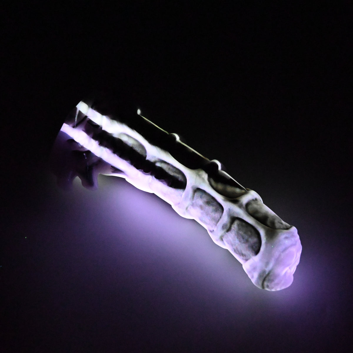 43MKQ60 Helhestr Medium 0050 UV GITD CS