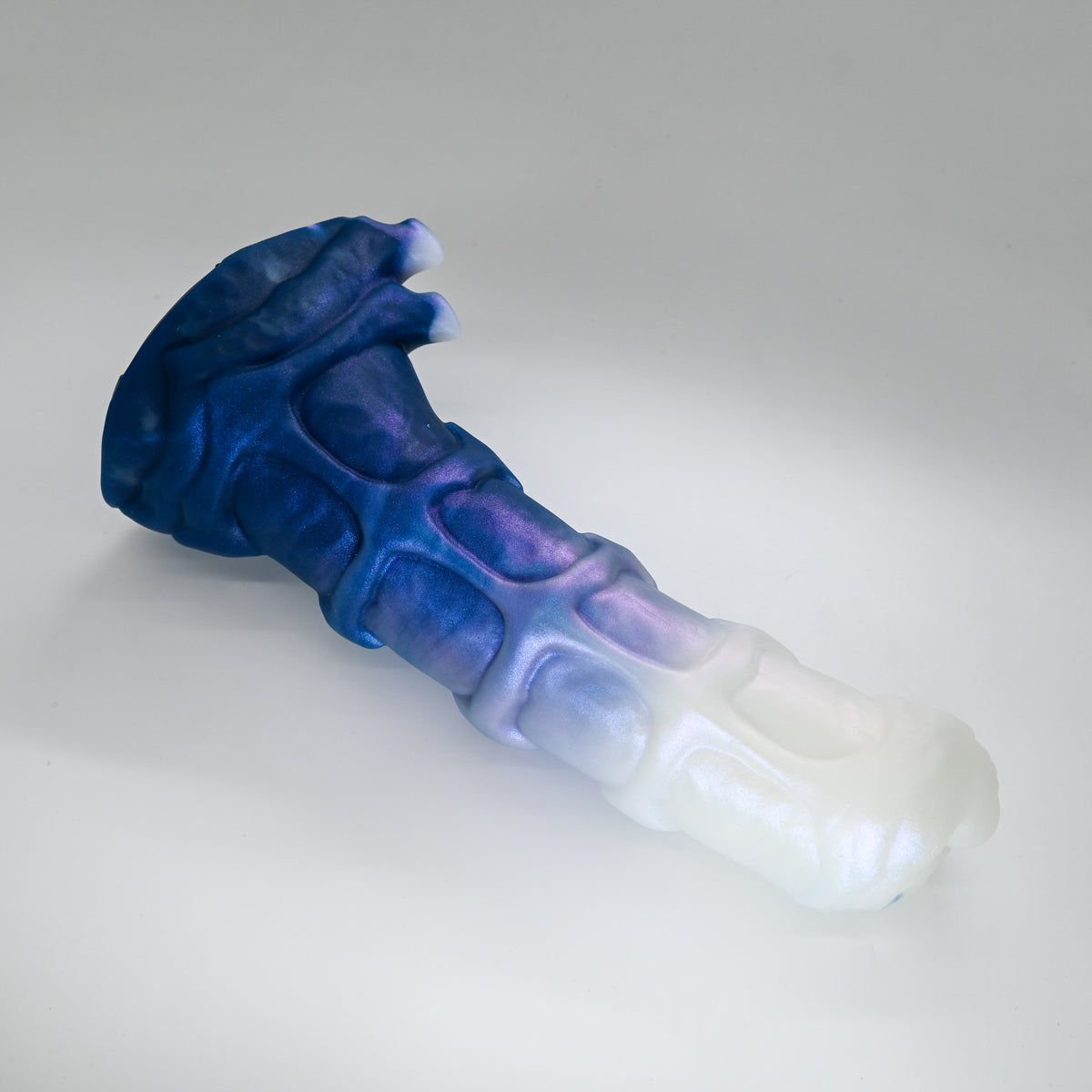 44SKQ65 Helhestr Large 0030 UV GITD CS