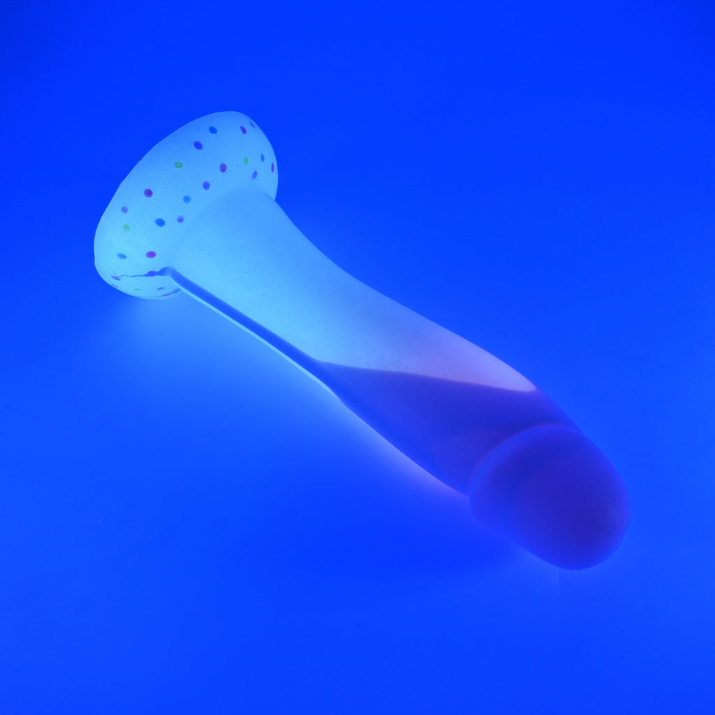 Z4SJS83 Caelus Large 0030 UV GITD GOBLIN HOLE