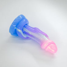 Load image into Gallery viewer, 32SHN47 Celia Small 0030 UV GITD CS
