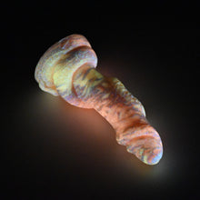 Load image into Gallery viewer, 32MHN48 Celia Small 0050 UV GITD
