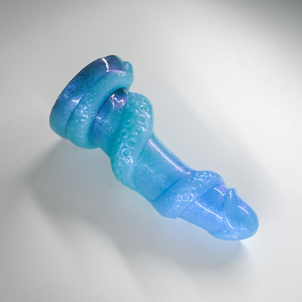 32SHN49 Celia Small 0030 UV CS