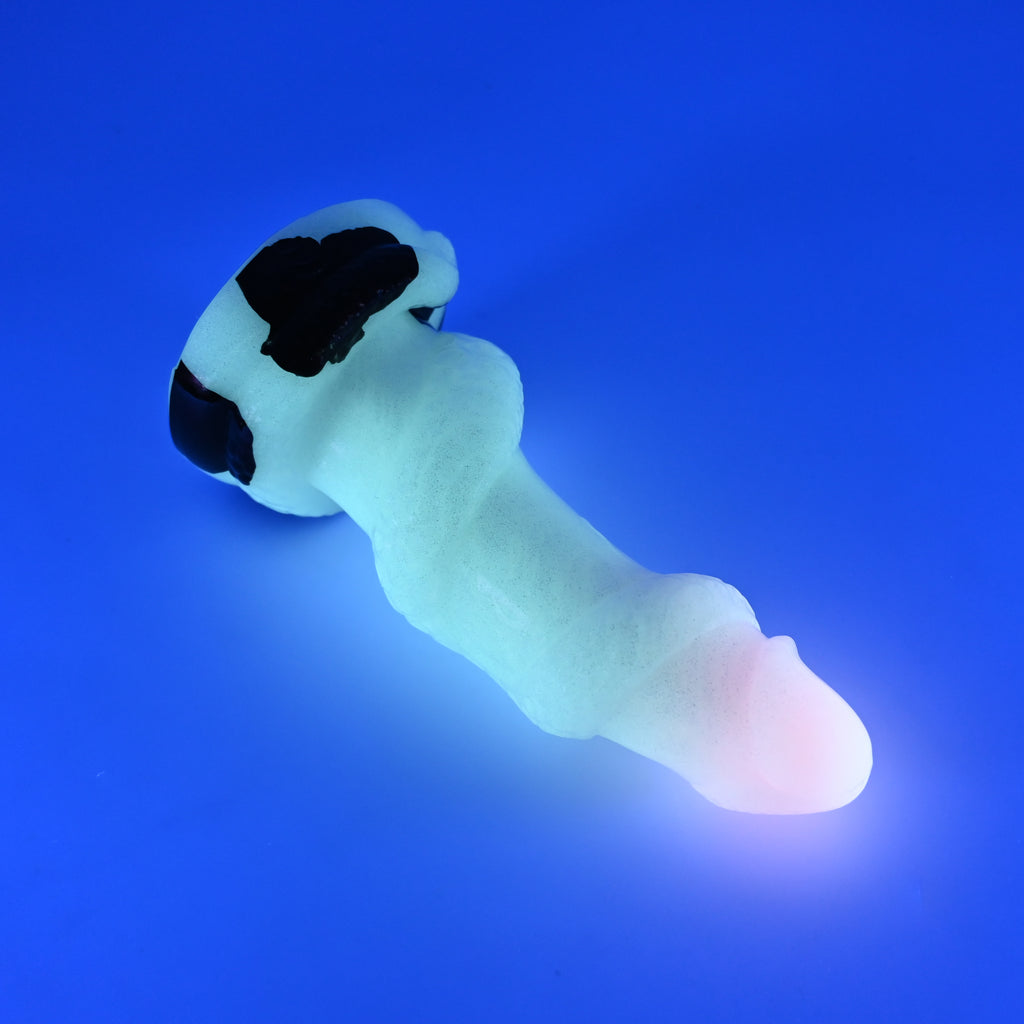 33SJR01 Celia Medium 0030 UV GITD GOBLIN HOLE