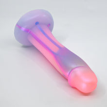 Load image into Gallery viewer, Z2SFN36 Caelus Small 0030 UV GITD
