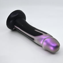Load image into Gallery viewer, Z3MFN46 Caelus Medium 0050 UV GITD
