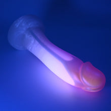 Load image into Gallery viewer, Z3MFN47 Caelus Medium 0050 UV GITD
